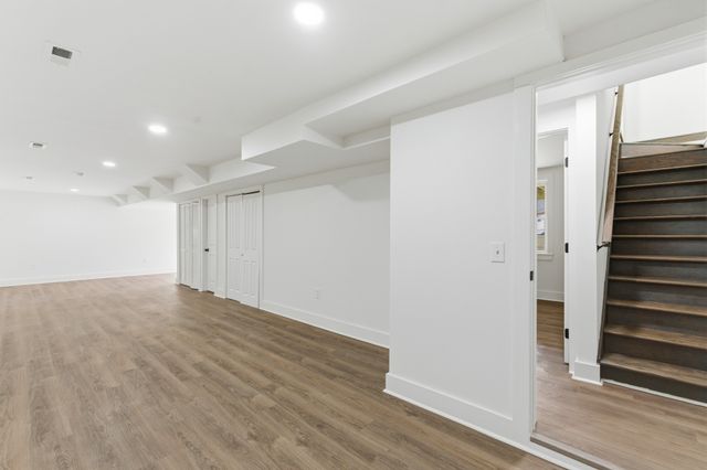 206 New Sawyer Brown Rd, Nashville, TN 37221