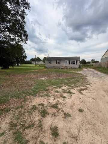 1268 Highway 11 W, Chesnee, SC 29323