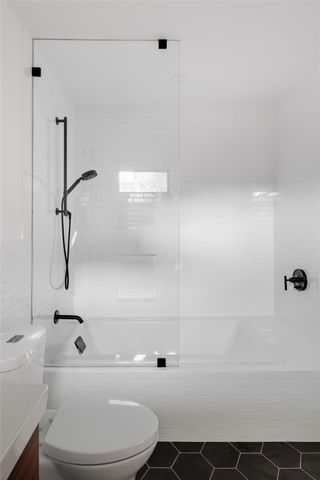 928 E 54th ST, Austin, TX 78751
