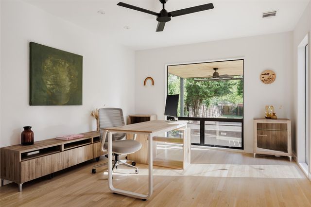 928 E 54th ST, Austin, TX 78751