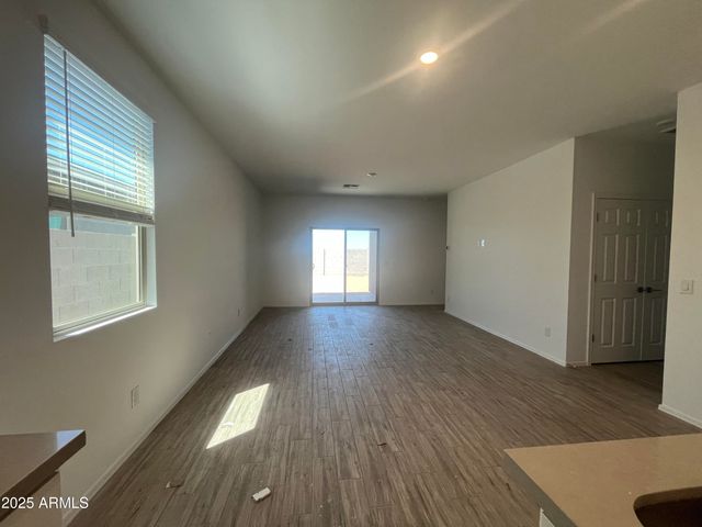 47692 W MOELLER Road, Maricopa, AZ 85139