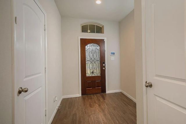 14215 Irvine Ranch Trail, Conroe, TX 77384