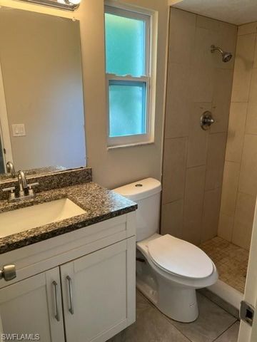 4234 Pine Drop LN, North Fort Myers, FL 33917