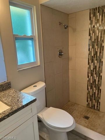 4234 Pine Drop LN, North Fort Myers, FL 33917