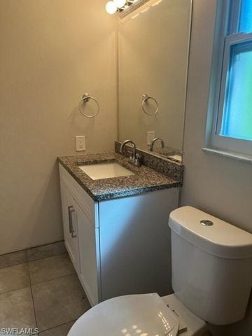 4234 Pine Drop LN, North Fort Myers, FL 33917