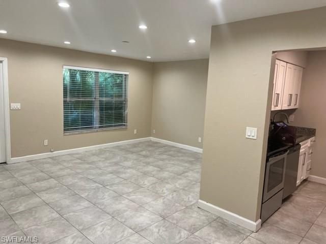 4234 Pine Drop LN, North Fort Myers, FL 33917