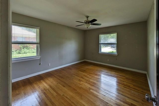 2209 Costa Mesa Drive, Dallas, TX 75228