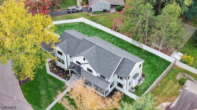 1808 Chapel Rd, Scotch Plains Twp., NJ 07076