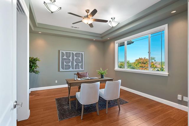 1772 Park Oak Dr, Roseville, CA 95661