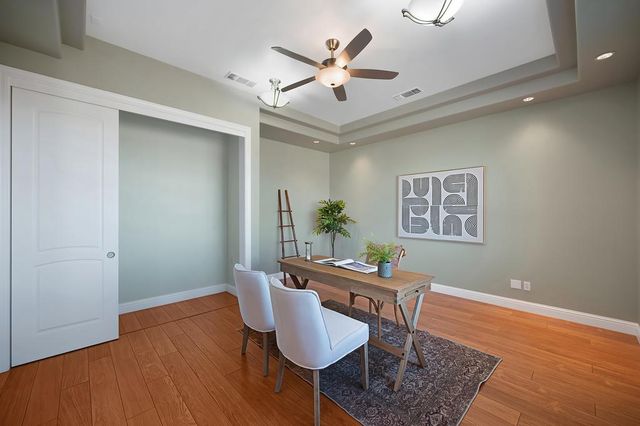 1772 Park Oak Dr, Roseville, CA 95661