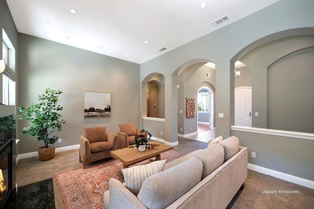 1772 Park Oak Dr, Roseville, CA 95661