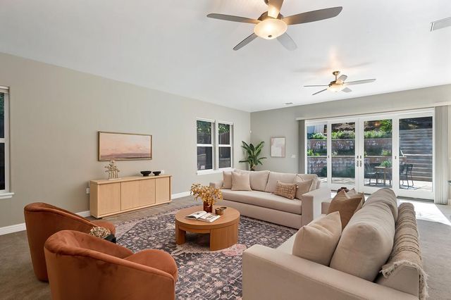 1772 Park Oak Dr, Roseville, CA 95661