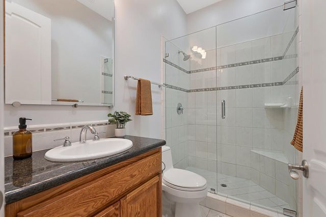 1772 Park Oak Dr, Roseville, CA 95661