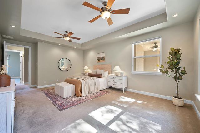 1772 Park Oak Dr, Roseville, CA 95661