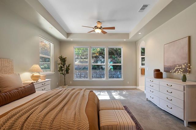 1772 Park Oak Dr, Roseville, CA 95661