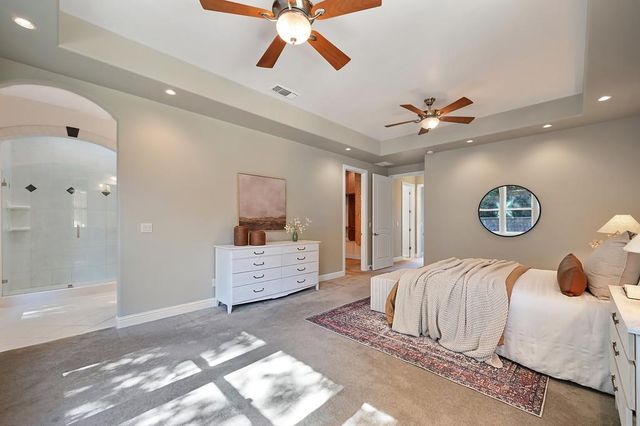 1772 Park Oak Dr, Roseville, CA 95661