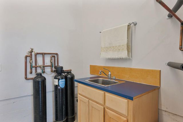 1772 Park Oak Dr, Roseville, CA 95661