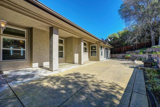 1772 Park Oak Dr, Roseville, CA 95661