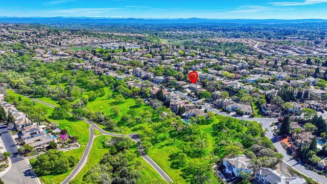 1772 Park Oak Dr, Roseville, CA 95661