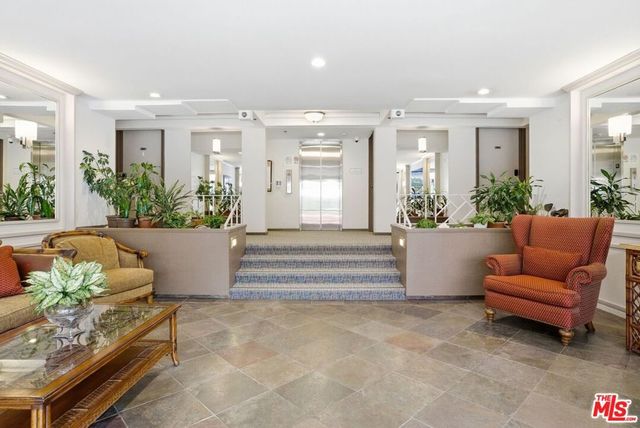 1040 Coast Boulevard 401, La Jolla, CA 92037