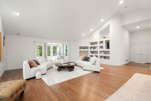 20 Blueberry Hill Road, Weston, MA 02493