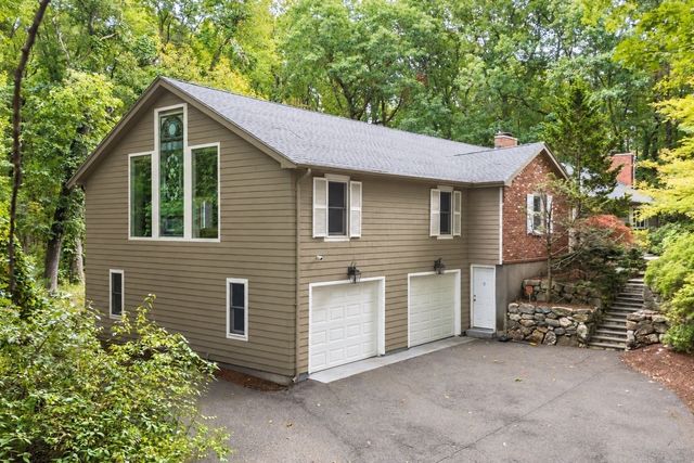 20 Blueberry Hill Road, Weston, MA 02493