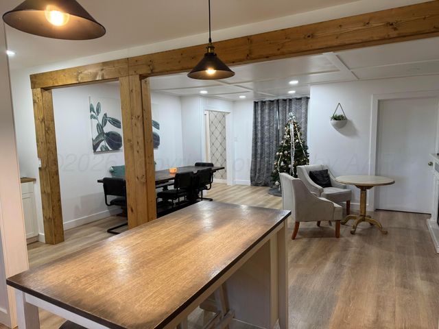 211 S 7th Street, Canadian, TX 79014