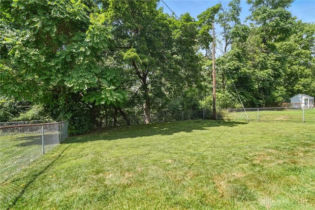 551 Kling Drive, Dayton, OH 45419