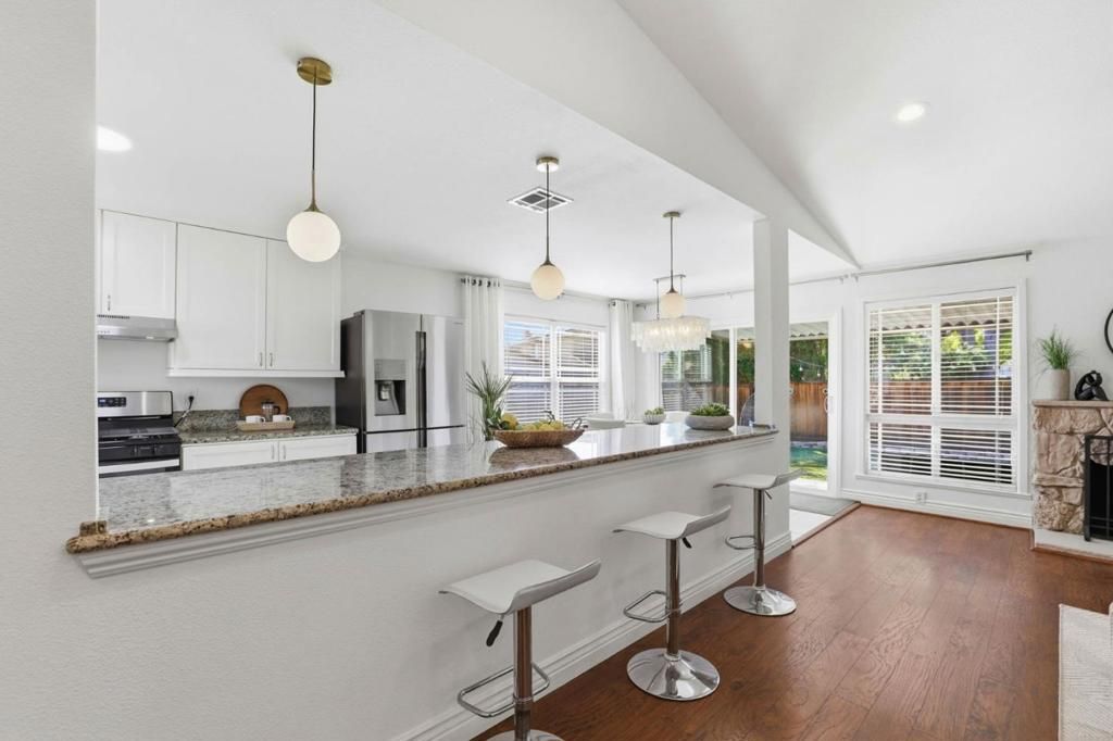 Image 14 of property listing at 536 Glenburry Way, San Jose, CA 95123