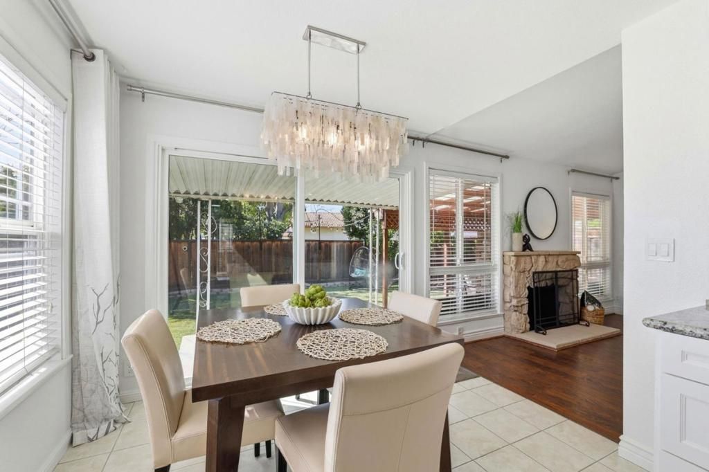 Image 19 of property listing at 536 Glenburry Way, San Jose, CA 95123