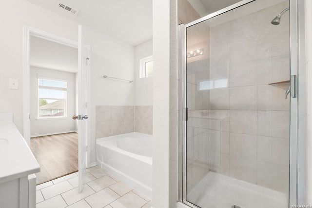 8319 Soothing Crk, San Antonio, TX 78244