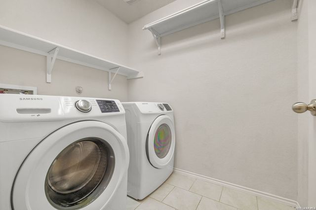 8319 Soothing Crk, San Antonio, TX 78244