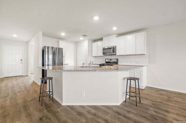 8319 Soothing Crk, San Antonio, TX 78244