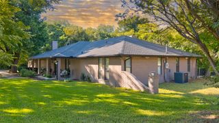 175 E Pleasant Run Road, Cedar Hill, TX 75104
