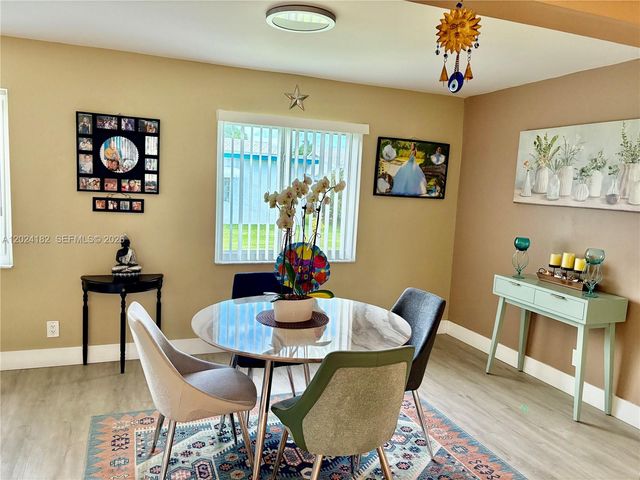 8225 NW 12th Court, Plantation, FL 33322