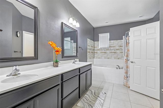 168 SEVILLE DRIVE, Davenport, FL 33837