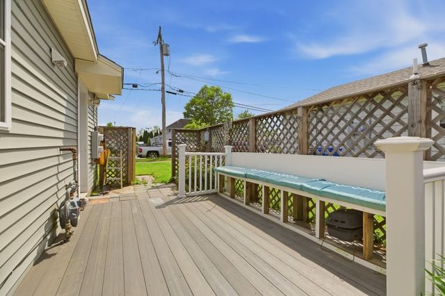 6 Woolsey Road A, Middletown, RI 02842
