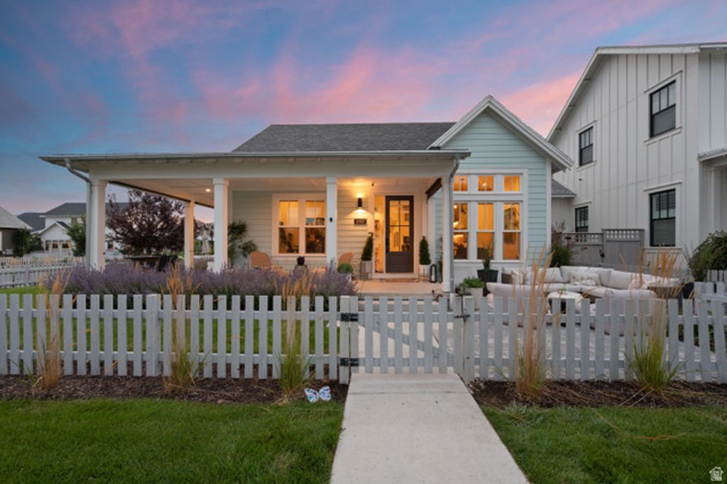 10917 S PADDLE BOARD WAY, South Jordan, UT 84009 — exterior