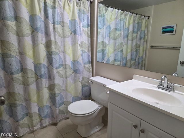 9950 Sailview CT 2 B-1, Fort Myers, FL 33905