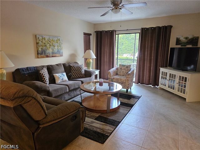 9950 Sailview CT 2 B-1, Fort Myers, FL 33905