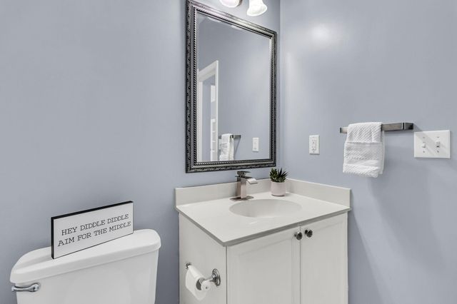 2905 Leatherleaf Court, Mount Pleasant, SC 29466