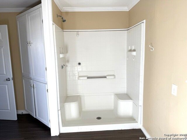 305 W Youst St, Beeville, TX 78102