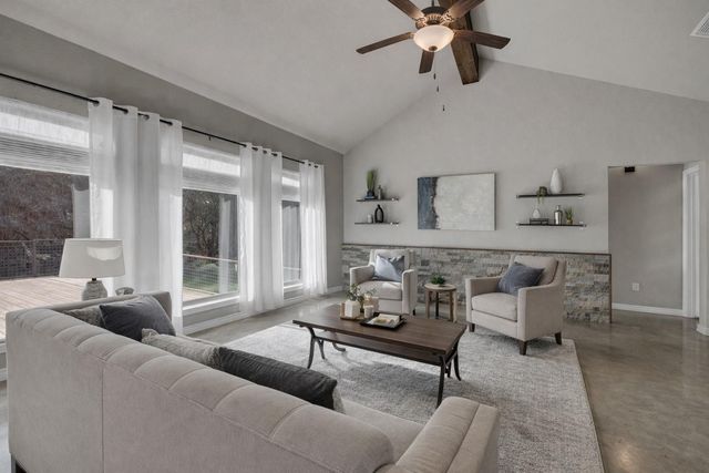 120 Sierra Way WAY, Canyon Lake, TX 78133