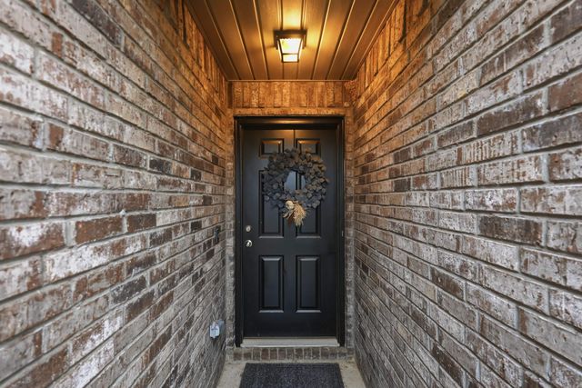 5056 Red Fox Trail, Bauxite, AR 72011