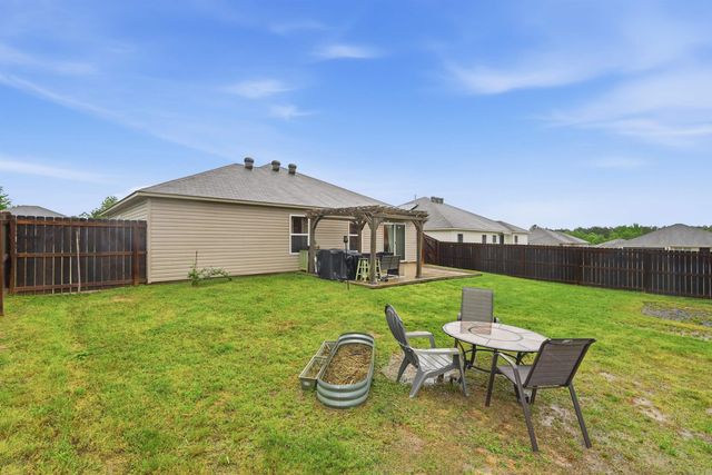 5056 Red Fox Trail, Bauxite, AR 72011