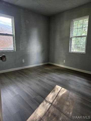 142 W Michigan Avenue, Montgomery, AL 36110