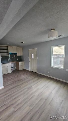 142 W Michigan Avenue, Montgomery, AL 36110