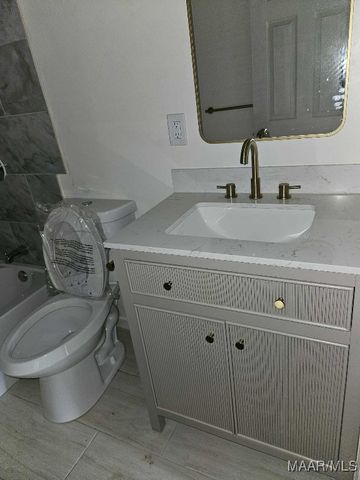 142 W Michigan Avenue, Montgomery, AL 36110