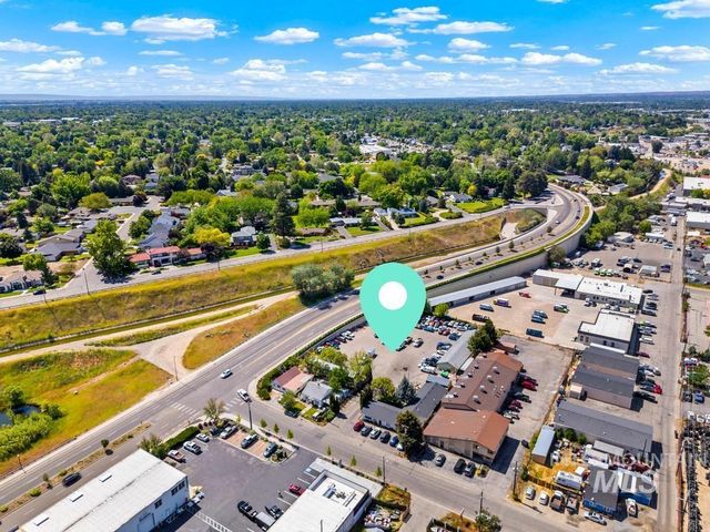 114 & 202 W 43rd St, Garden City, ID 83714