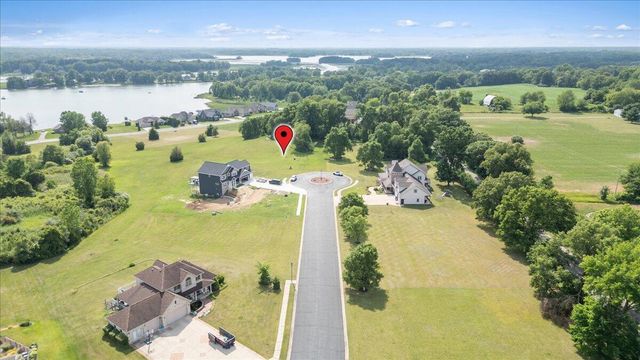 12 Coronado Drive, Jackson, MI 49201